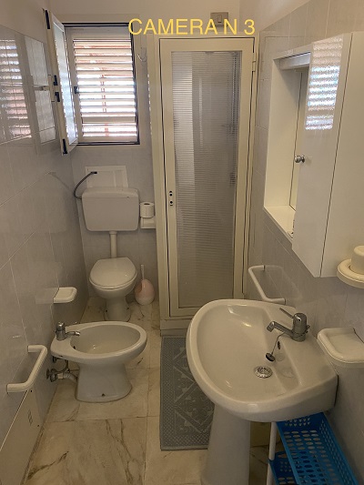 12bagno.JPG